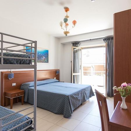 Hotel Abruzzo 피네토 외부 사진